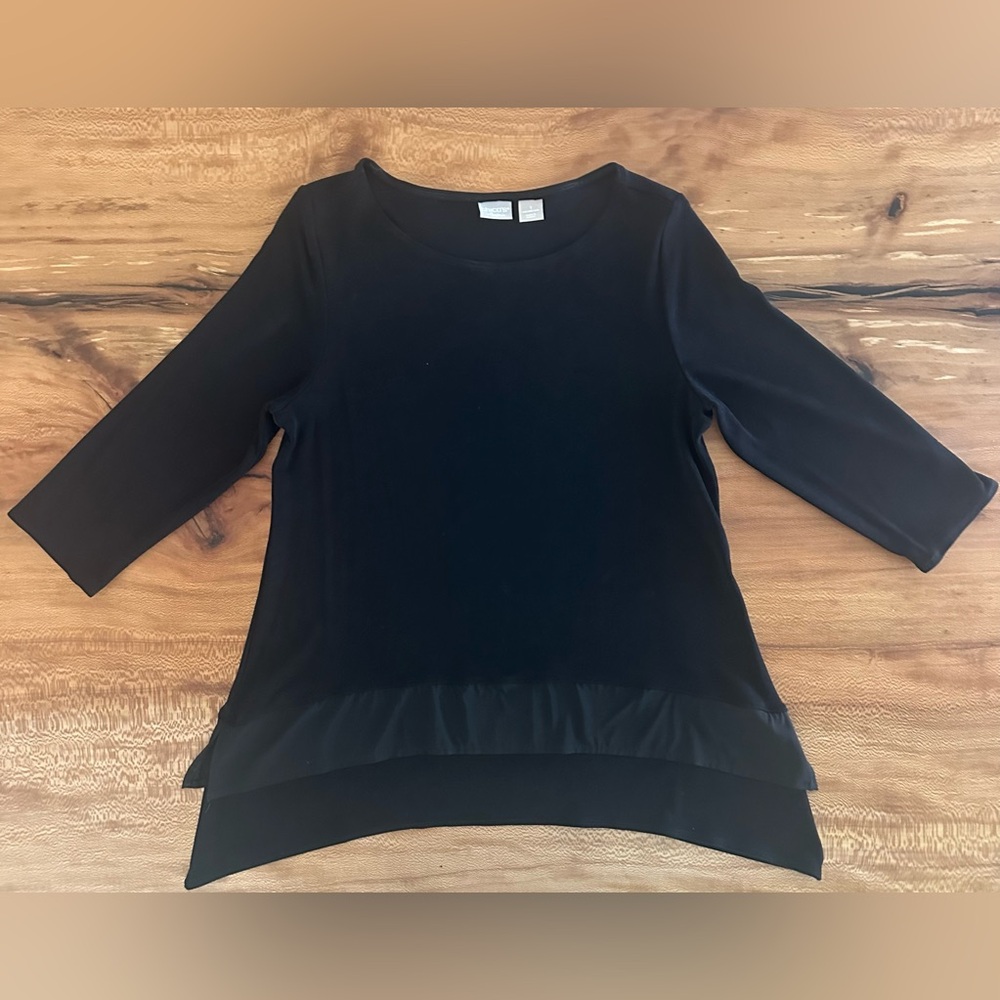 Chico’s Traveler’s Tunic Top